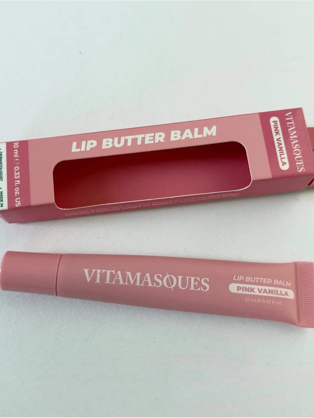 Vitamasques Plump & Repair Tinted Lip Butter Balm in Pink Vanilla. 10 mL / 0.33.